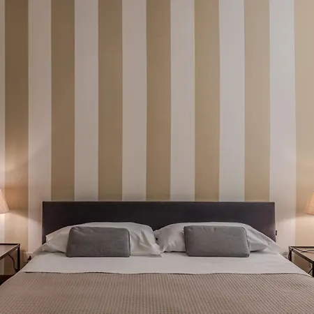 Apartment Trevi Vicolo Scanderbeg