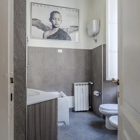 Apartment Trevi Vicolo Scanderbeg *